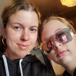 Meet your Posher, Sandra